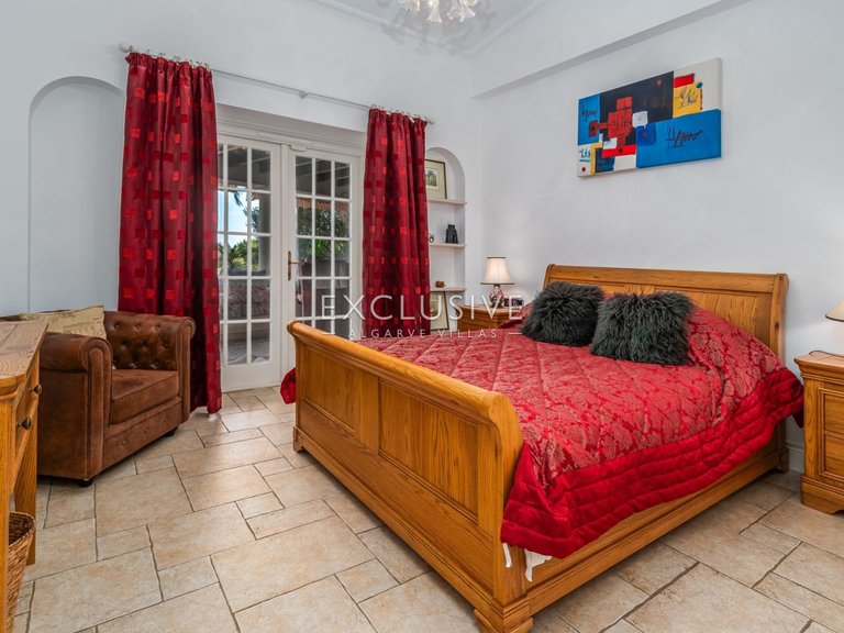 Villa for Sale in Praia Da Luz, Algarve 24