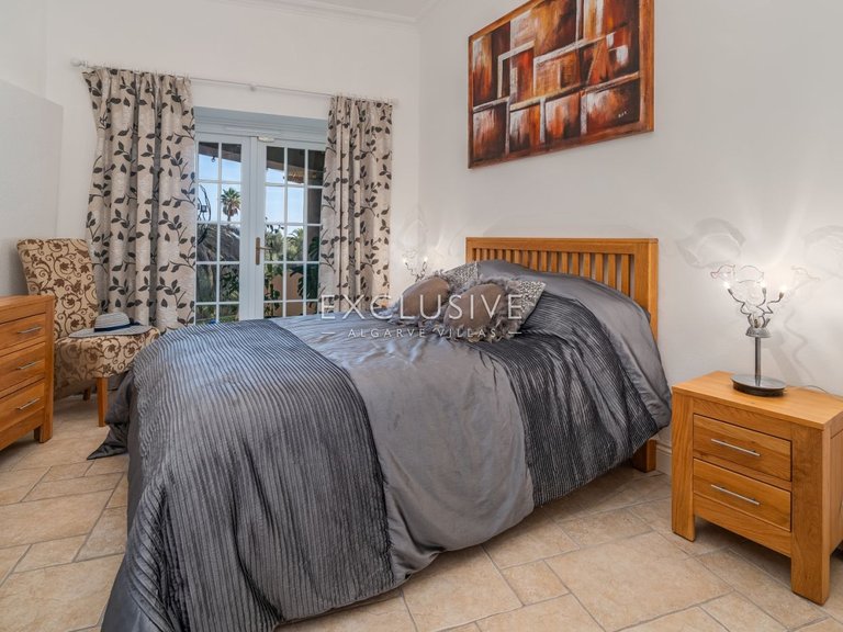 Villa for Sale in Praia Da Luz, Algarve 23