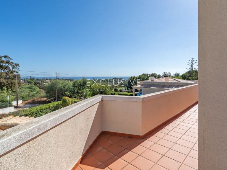 Villa for Sale in Carvoeiro, Algarve 24