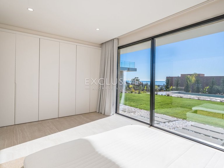 Villa for Sale in Lagos, Algarve 31