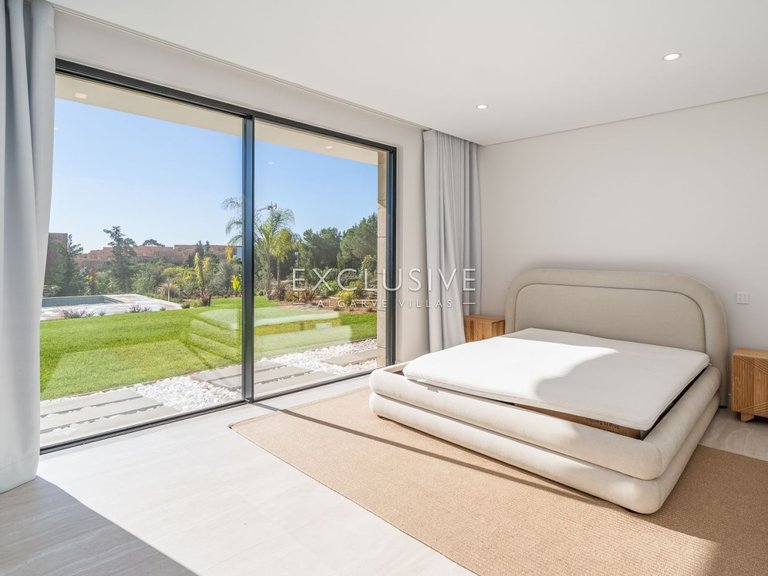 Villa for Sale in Lagos, Algarve 30