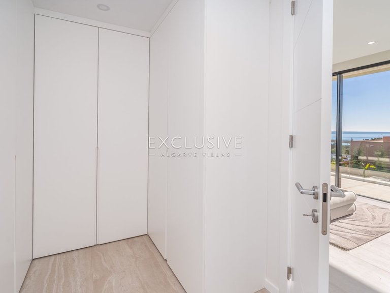 Villa for Sale in Lagos, Algarve 23