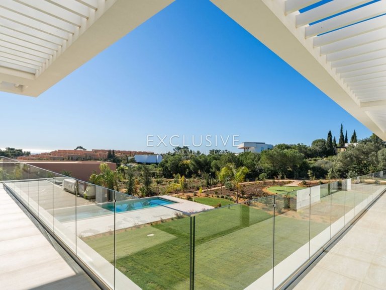 Villa for Sale in Lagos, Algarve 15