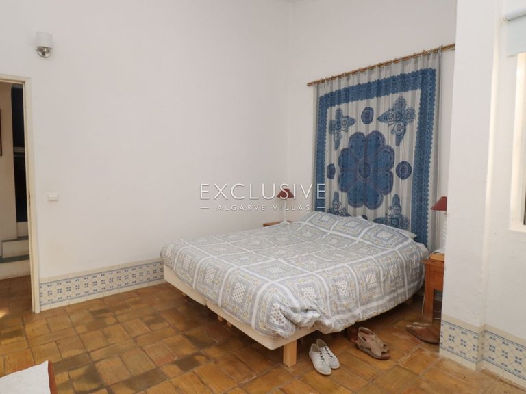 Villa for Sale in Carvoeiro, Algarve 22