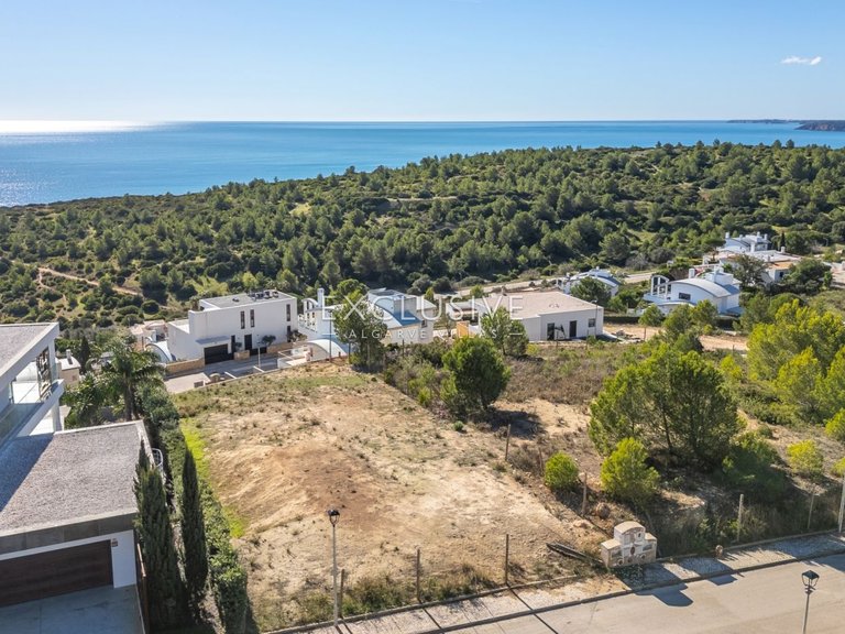 Plot for Sale in Praia Da Luz, Algarve 30