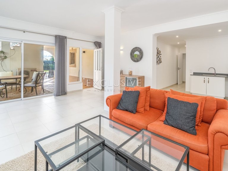 Villa for Sale in Praia Da Luz, Algarve 26