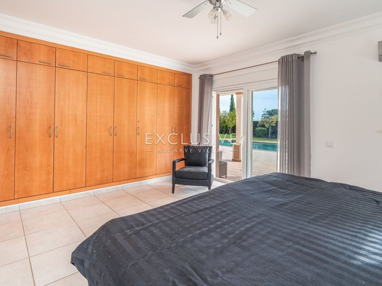 Villa for Sale in Praia Da Luz, Algarve 17