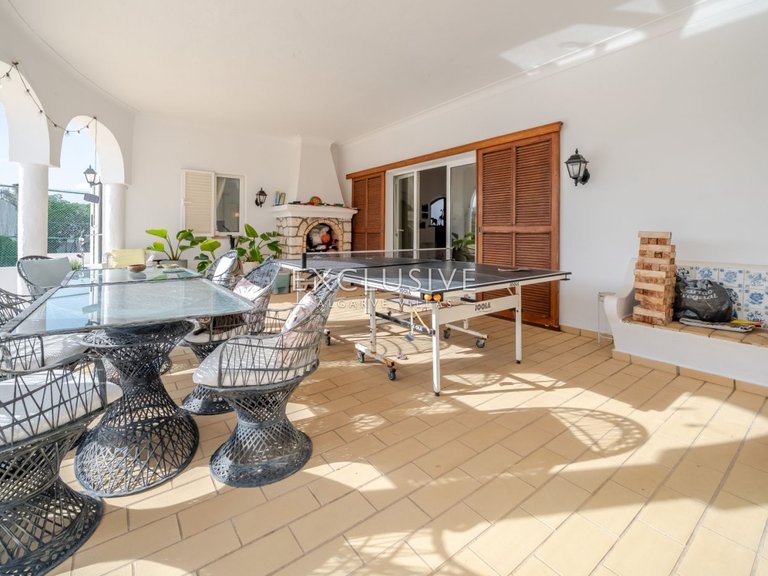 Villa for Sale in Carvoeiro, Algarve 22