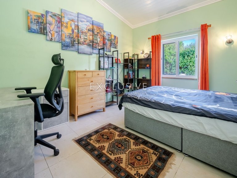 Villa for Sale in Carvoeiro, Algarve 7