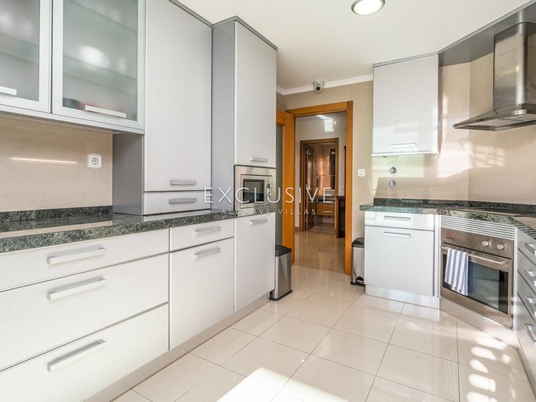 Apartment for Sale in Lagos, Algarve 13