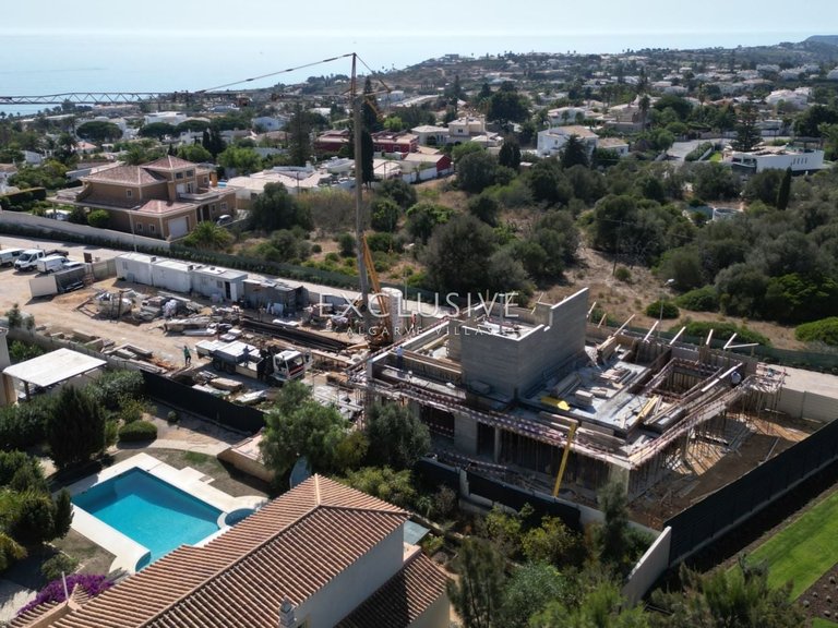 Villa for Sale in Praia Da Luz, Algarve 4