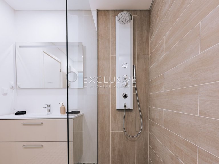 Apartment for Sale in Faro, Algarve 18