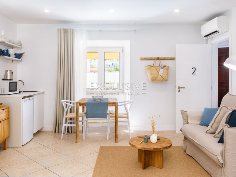 Villa for Sale in Carvoeiro, Algarve 2