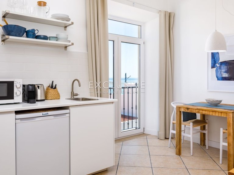 Villa for Sale in Carvoeiro, Algarve 12
