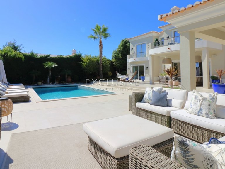 Villa for Sale in Vale Do Lobo, Algarve 5