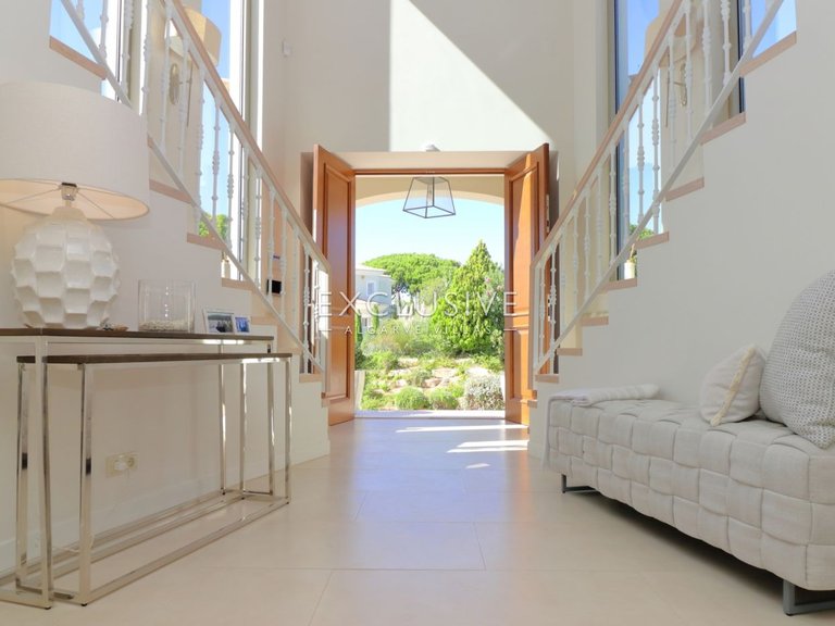 Villa for Sale in Vale Do Lobo, Algarve 6