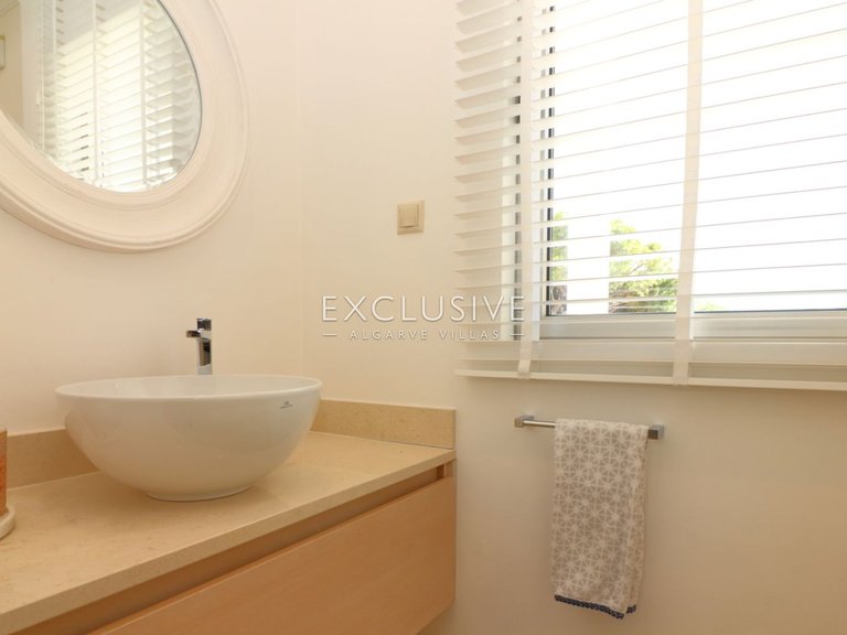 Villa for Sale in Vale Do Lobo, Algarve 15