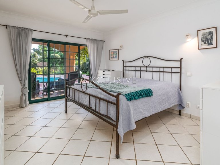 Villa for Sale in Praia Da Luz, Algarve 18