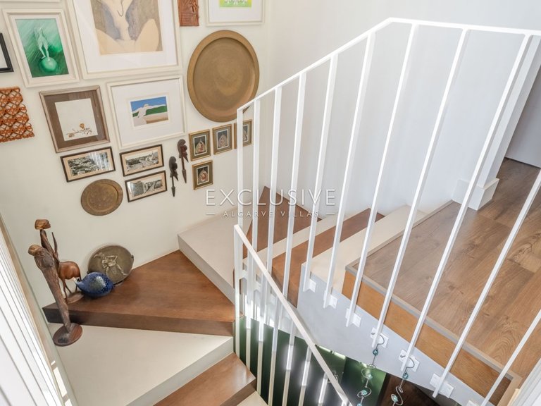 Villa for Sale in Vilamoura, Algarve 34