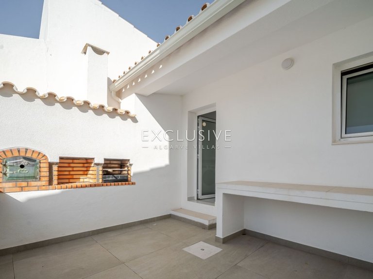 Villa for Sale in Vilamoura, Algarve 13