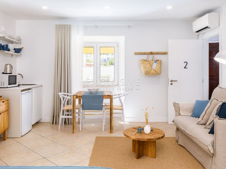 Villa for Sale in Carvoeiro, Algarve 17