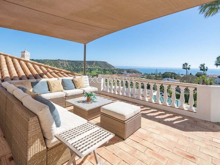 Villa for Sale in Praia Da Luz, Algarve 24
