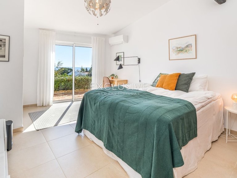 Villa for Sale in Praia Da Luz, Algarve 18