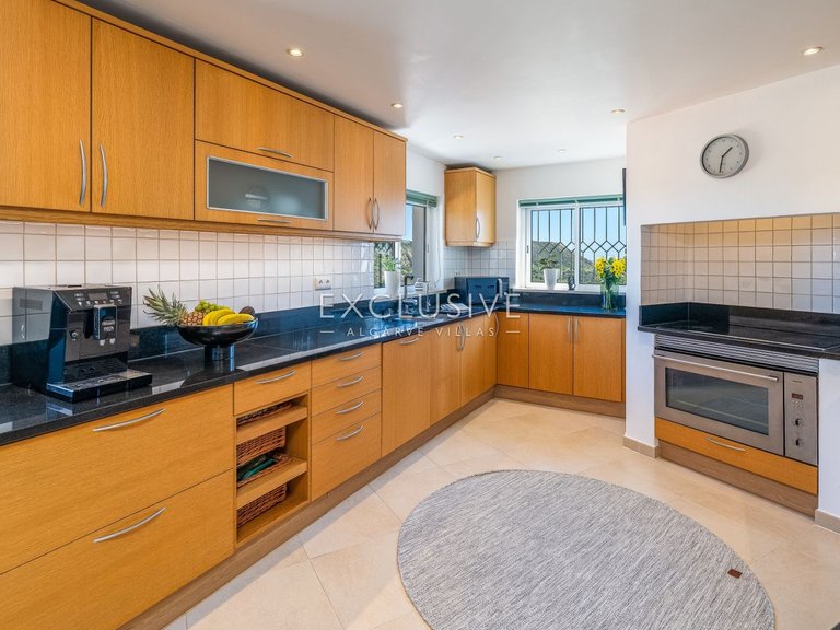 Villa for Sale in Praia Da Luz, Algarve 10