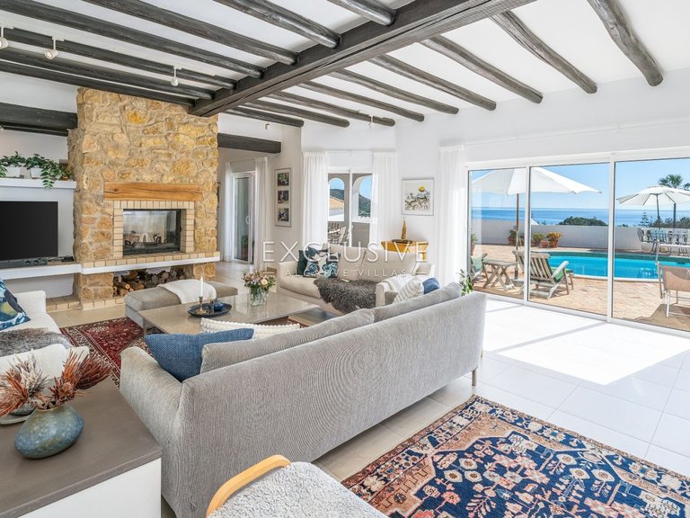 Villa for Sale in Praia Da Luz, Algarve 7