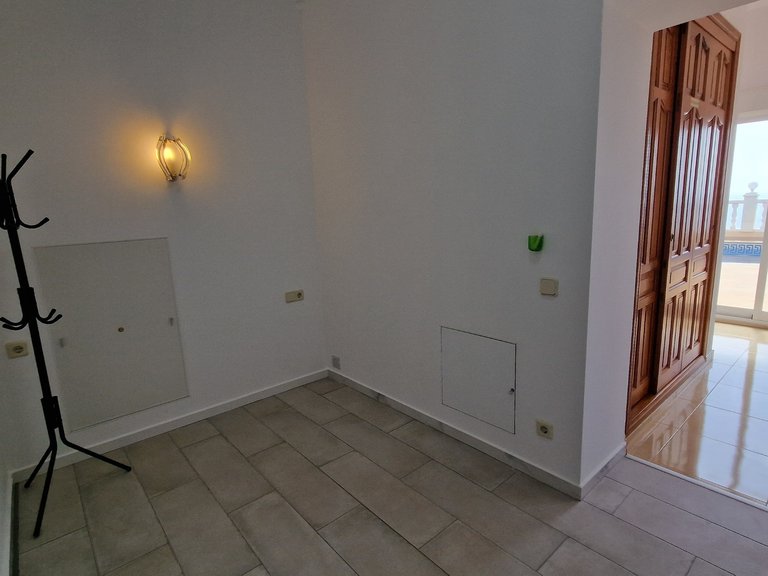 Villa for Sale in  Benitachell / El Poble Nou De Benitatxell, Alicante 29