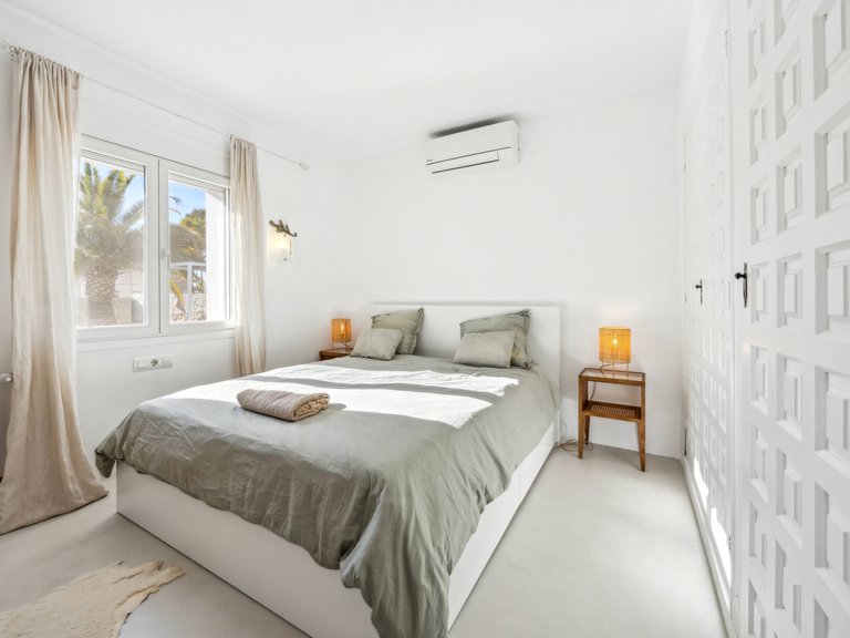 Villa for Sale in Costa Blanca Javea, Alicante 21