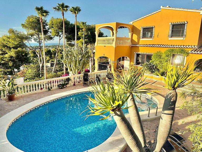 Villa for Sale in Costa Blanca Javea, Alicante 1