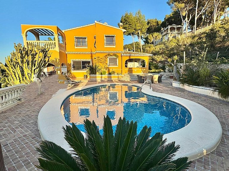 Villa for Sale in Costa Blanca Javea, Alicante 2