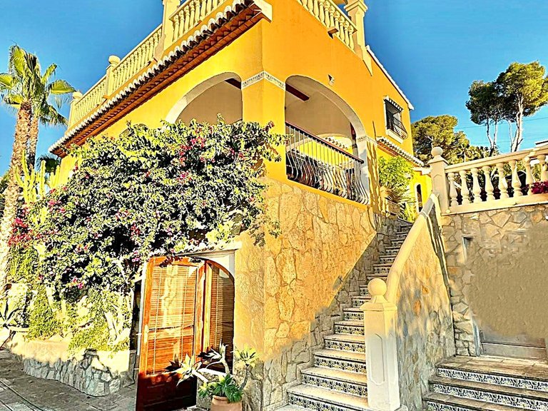Villa for Sale in Costa Blanca Javea, Alicante 4