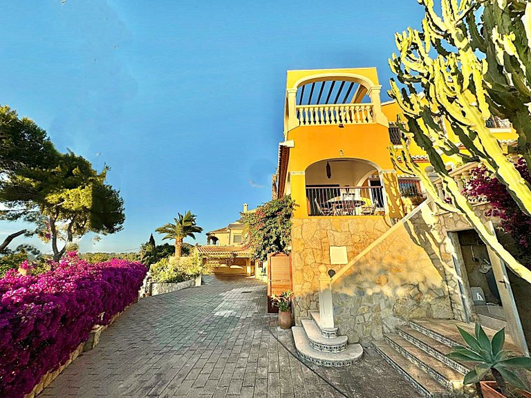 Villa for Sale in Costa Blanca Javea, Alicante 28