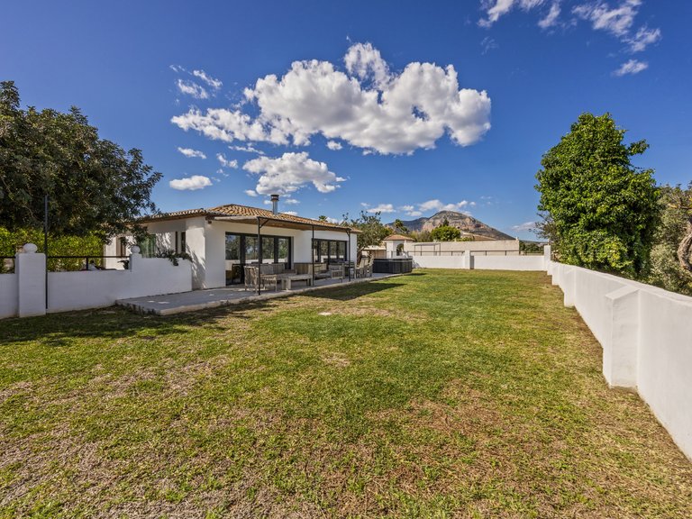 Villa for Sale in Costa Blanca Javea, Alicante 30