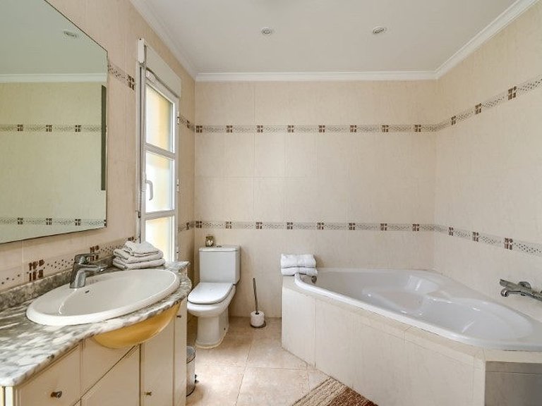 Villa for Sale in Costa Blanca Javea, Alicante 16