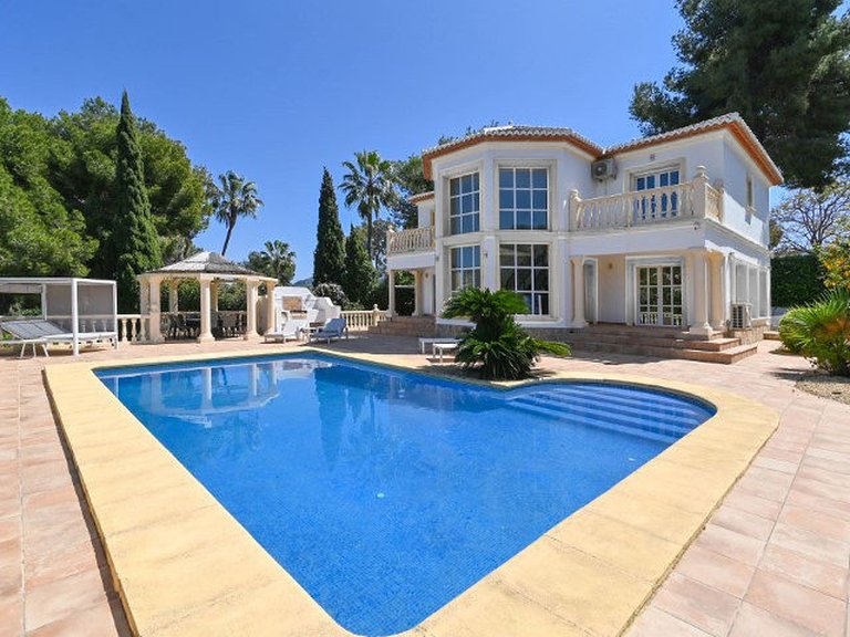 Villa for Sale in Costa Blanca Javea, Alicante 2