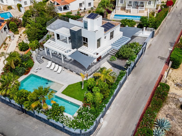 Villa for Sale in Costa Blanca La Nucia, Alicante 4