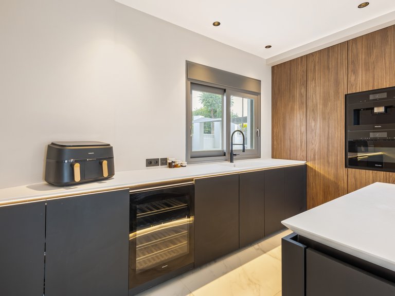 Villa for Sale in Costa Blanca La Nucia, Alicante 12