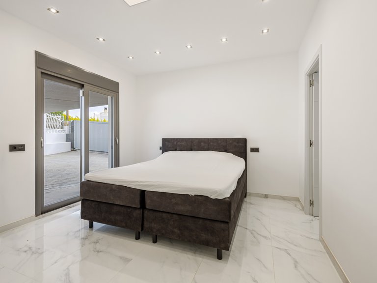 Villa for Sale in Costa Blanca La Nucia, Alicante 28