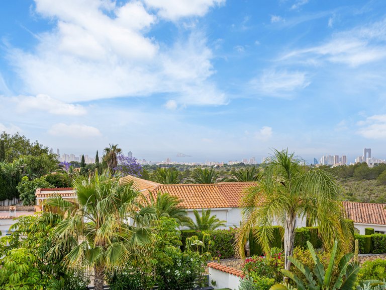 Villa for Sale in Costa Blanca La Nucia, Alicante 35