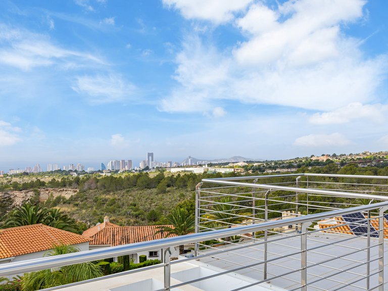 Villa for Sale in Costa Blanca La Nucia, Alicante 41