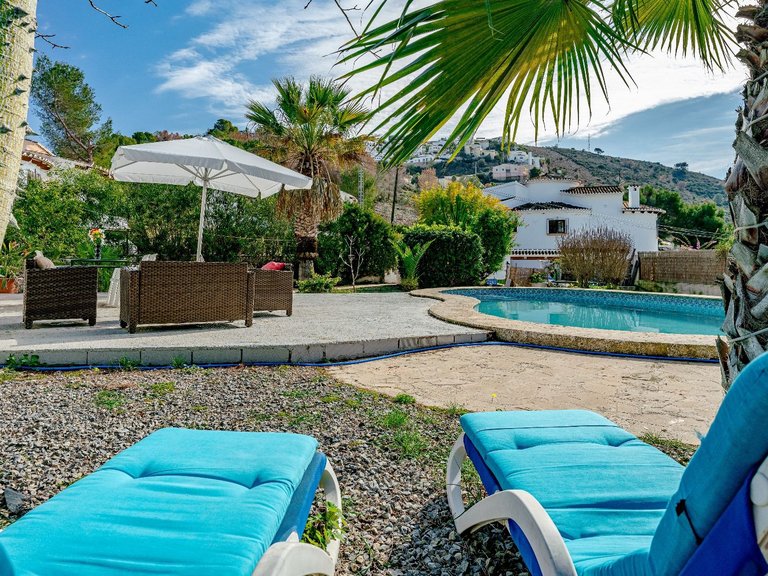 Villa for Sale in Costa Blanca Moraira, Alicante 2