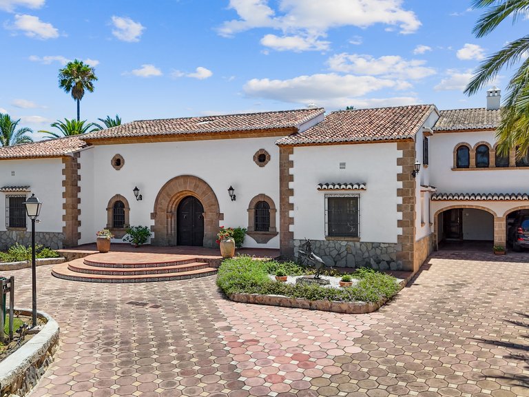 Villa for Sale in Costa Blanca Javea, Alicante 12