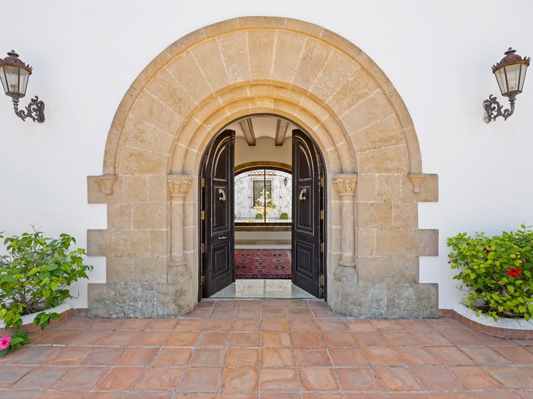 Villa for Sale in Costa Blanca Javea, Alicante 32