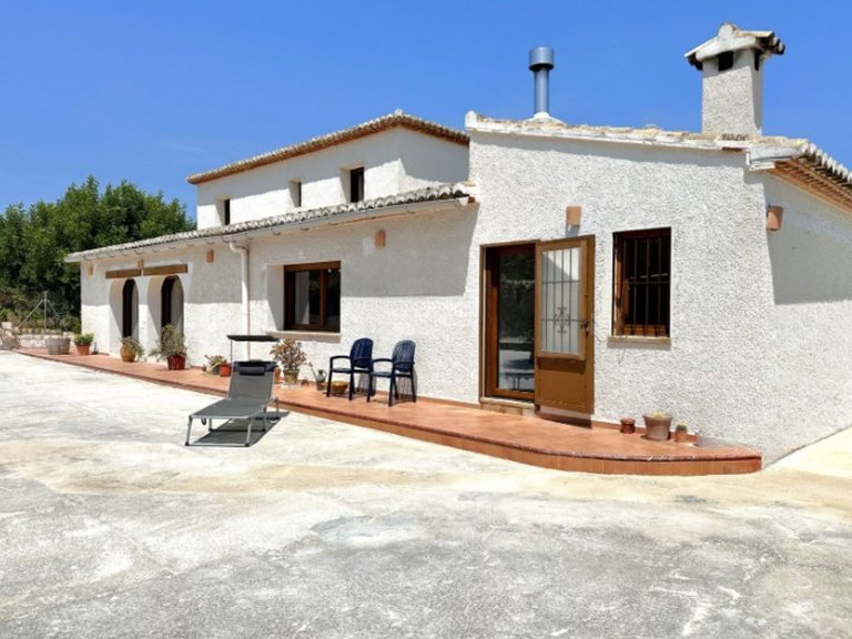 Villa for Sale in Costa Blanca Teulada, Alicante 1