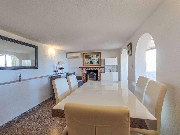 Villa for Sale in  Benitachell / El Poble Nou De Benitatxell, Alicante 9