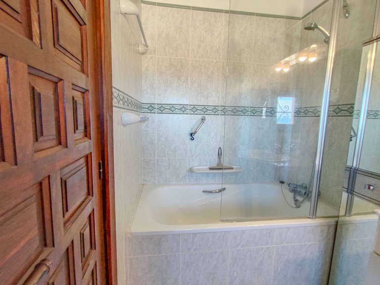 Villa for Sale in  Benitachell / El Poble Nou De Benitatxell, Alicante 22