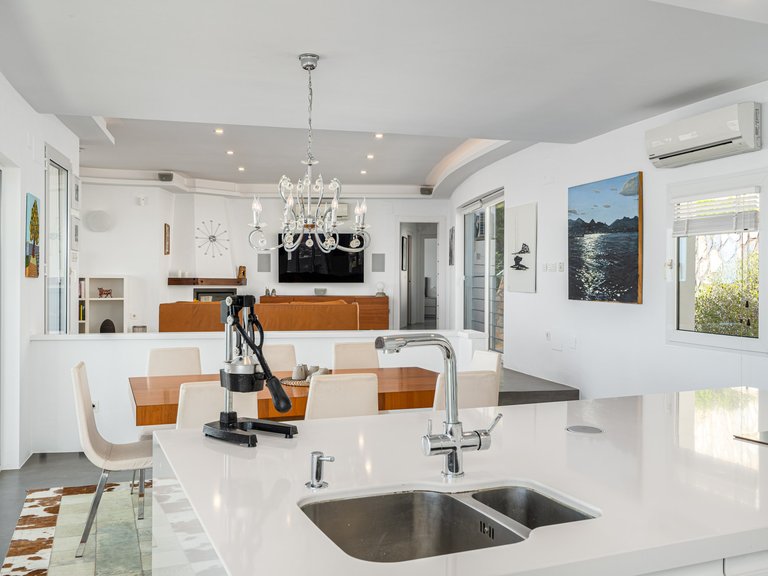 Villa for Sale in Costa Blanca Alfas Del Pi, Alicante 22